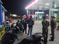 Awasi Penyaluran BBM Pada Malam Hari, Polisi dan Satpol PP Sambangi Sejumlah SPBU di Bulukumba